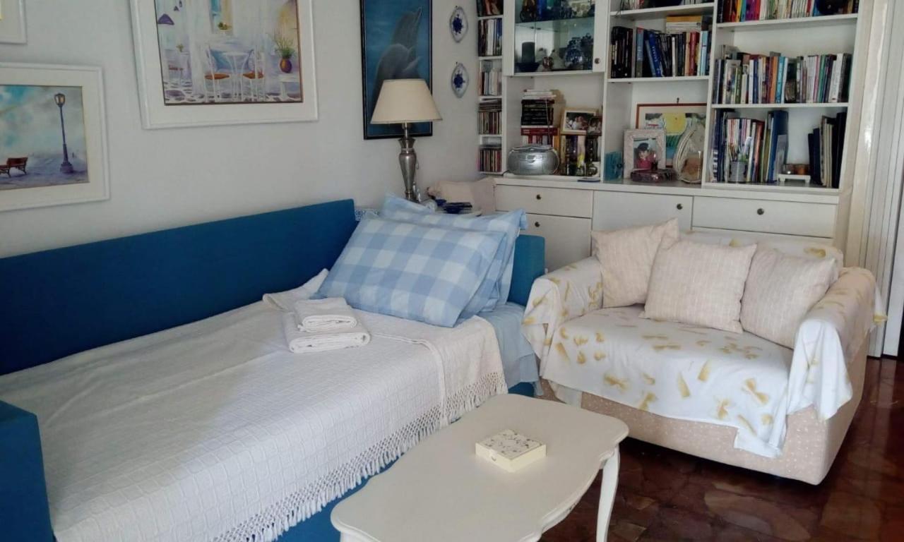 Kerry'S Cosy Apartment Vári Dış mekan fotoğraf