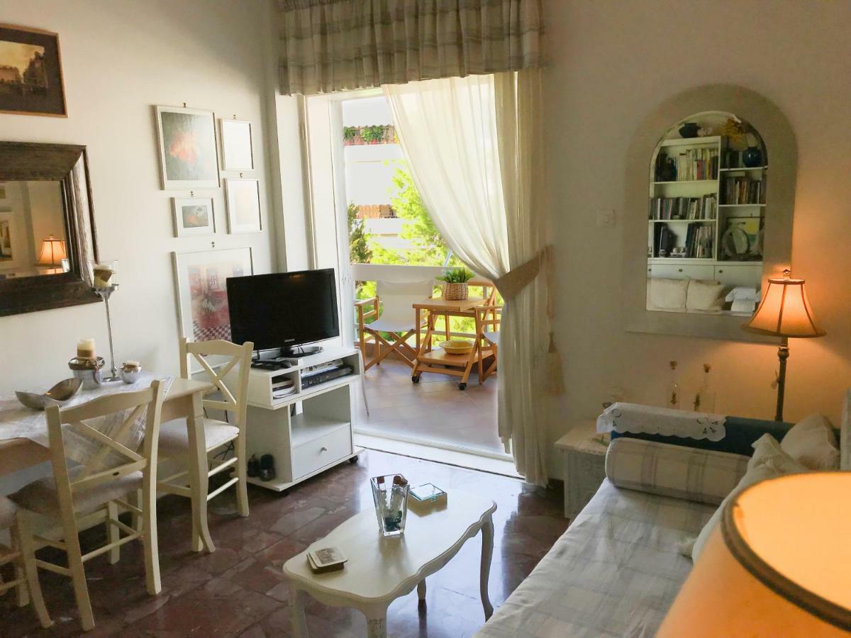 Kerry'S Cosy Apartment Vári Dış mekan fotoğraf